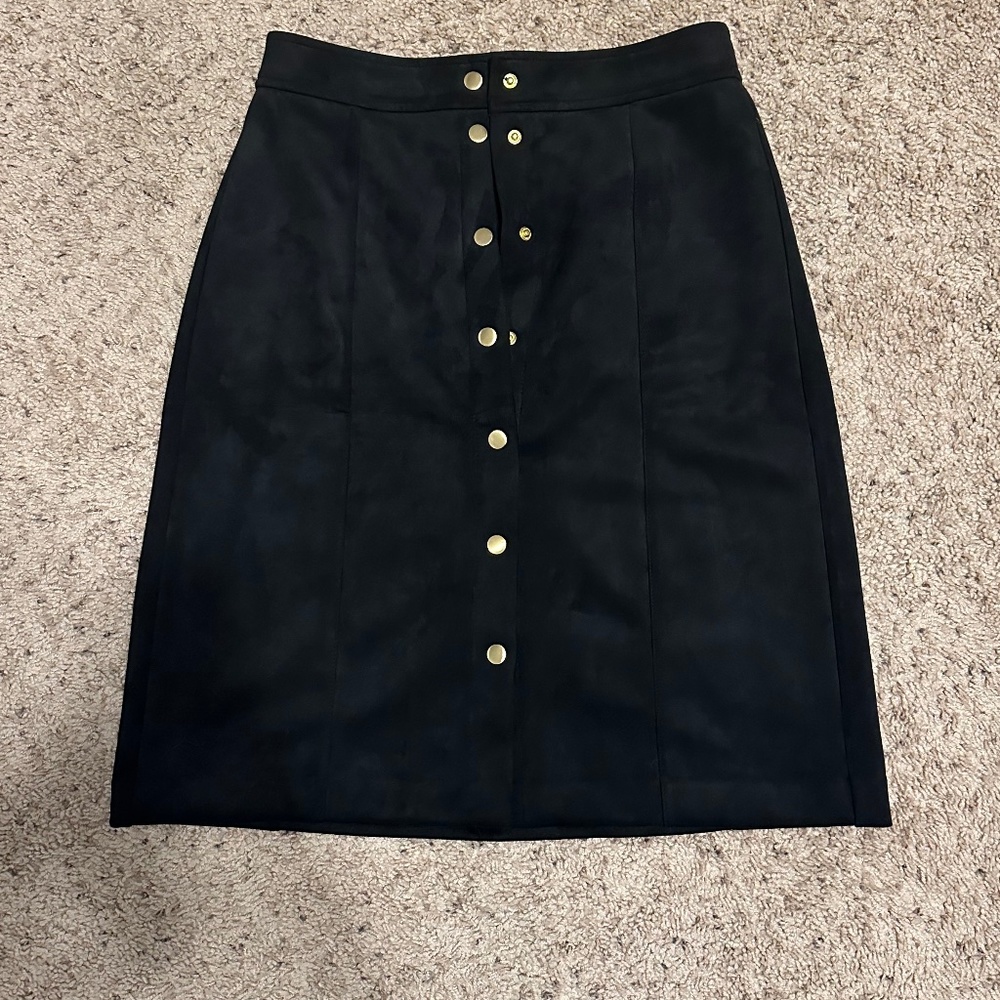 Loft Skirt, size 4, black suede
